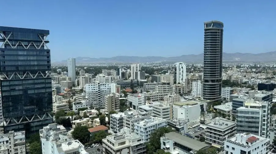 ΥΠΟΙΚ: Βελτίωση στη χρηματοοικονομική ευημερία, αλλά παραμένουν οι προκλήσεις