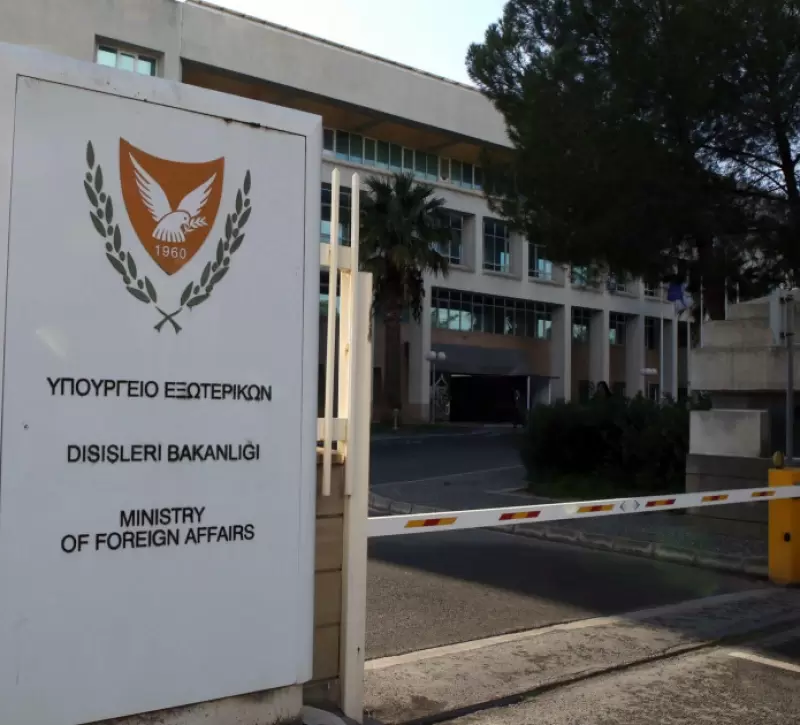 ΥΠΕΞ: Θετική εξέλιξη για την Κύπρο οι νέες ταξιδιωτικές οδηγίες ΗΠΑ και Βρετανίας