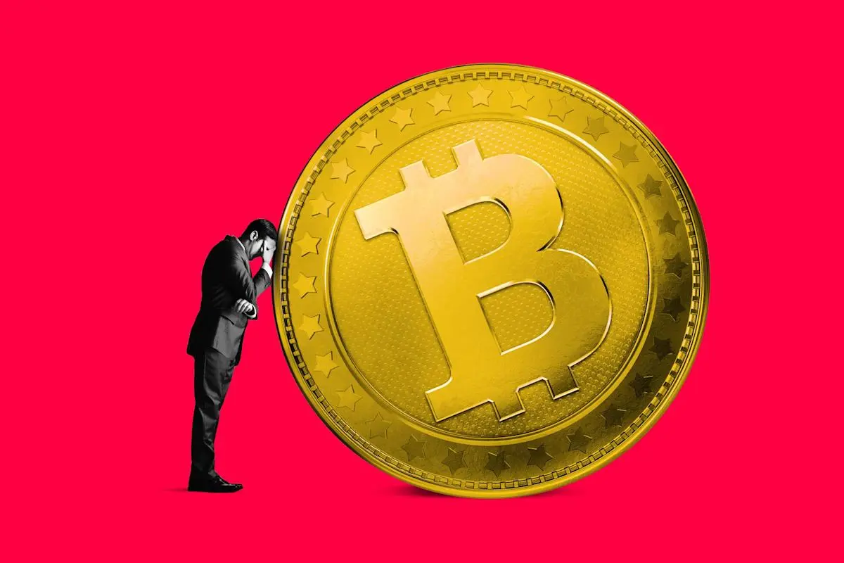 Η μεγάλη «φυγή» από το Bitcoin - Από τις $69.000 στις $33.000