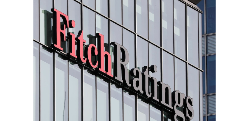 Παγκόσμια ανάπτυξη 2,6% βλέπει η Fitch το 2026 – Έπεται ακόμα μία αύξηση επιτοκίων από ΕΚΤ, Fed