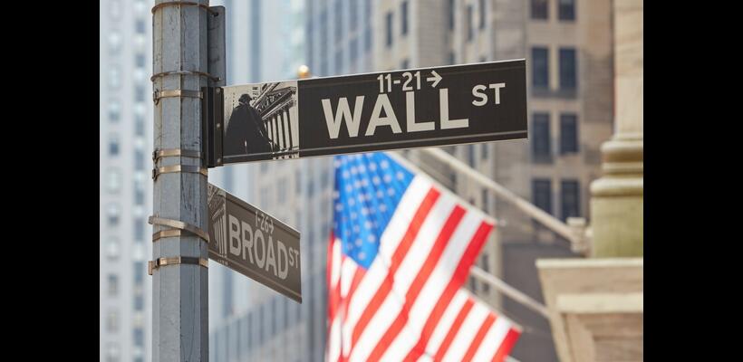 Άνοδος στη Wall Street με το βλέμμα στις συνομιλίες ΗΠΑ-Ιράν