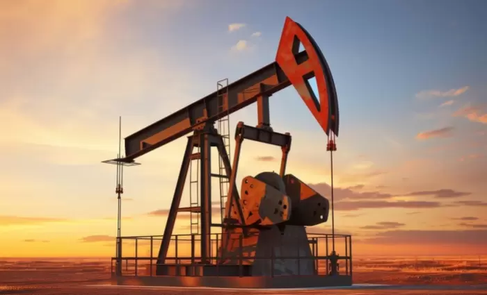 Πετρέλαιο: Υποχωρεί στα $102 το Brent μετά το ράλι 4% – Οι αγορές ζυγίζουν Ορμούζ και διπλωματία ΗΠΑ-Κίνας
