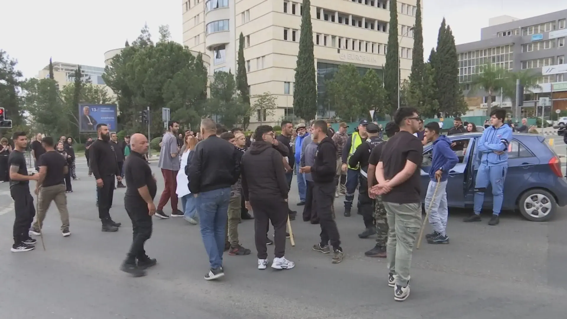 Κανονικά η κυκλοφορία στη Ριζοελιά αλλά οι κτηνοτρόφοι συνεχίζουν τις κινητοποιήσεις