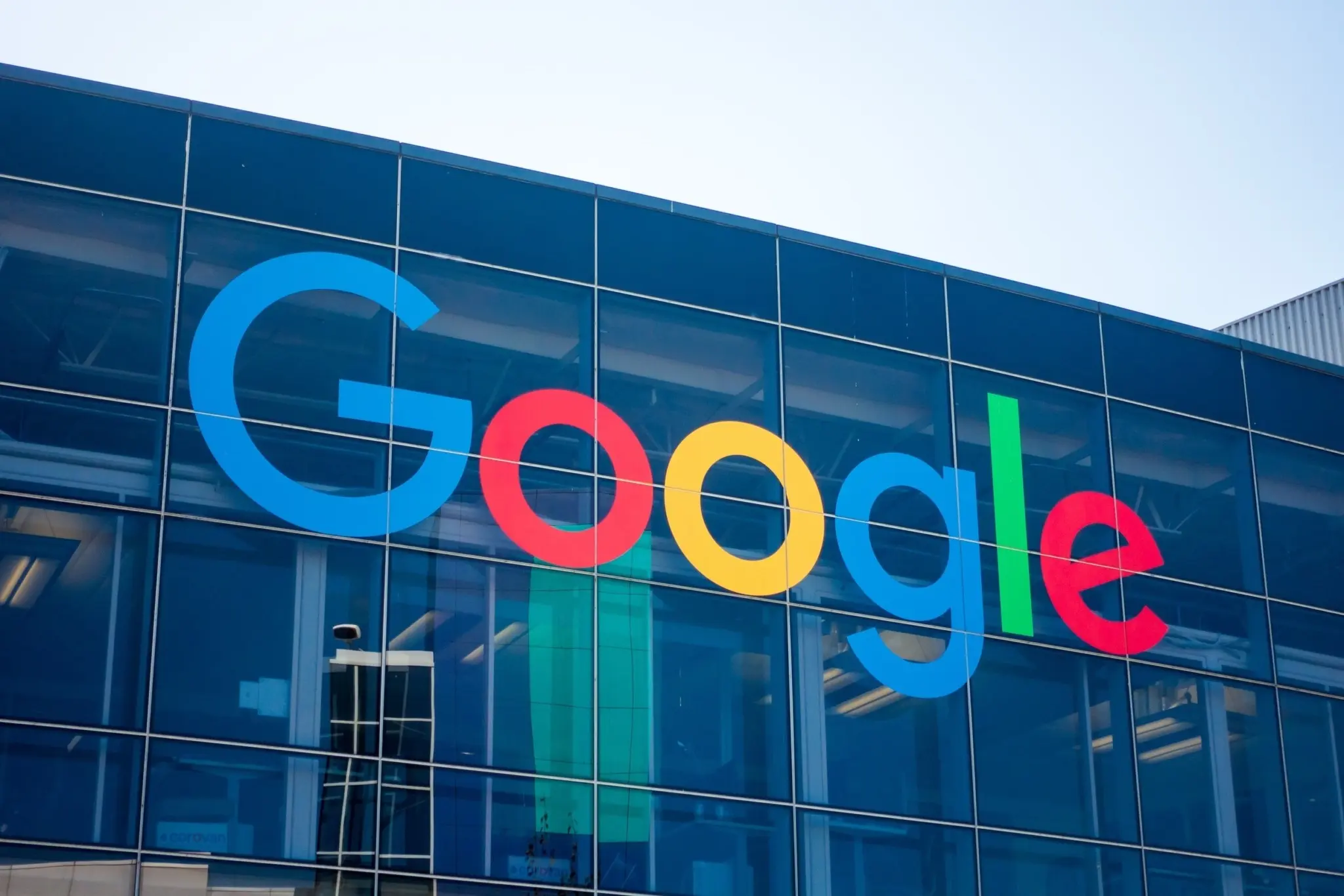 Τεχνητή νοημοσύνη: Νέα chips από τη συνεργασία Google με Marvell – Στόχος η ανατροπή της Nvidia