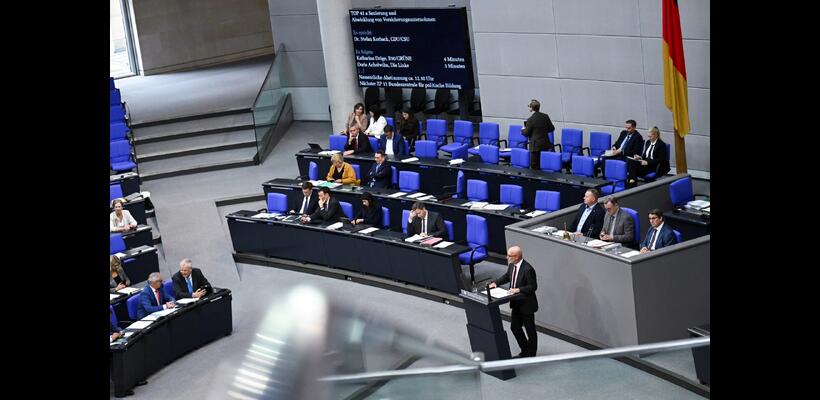 Γερμανία: Η κάτω βουλή ενέκρινε τη μείωση του φόρου στα καύσιμα