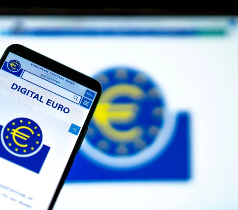Ψηφιακό ευρώ: Η Ευρώπη θέλει να ανακτήσει τη νομισματική της κυριαρχία