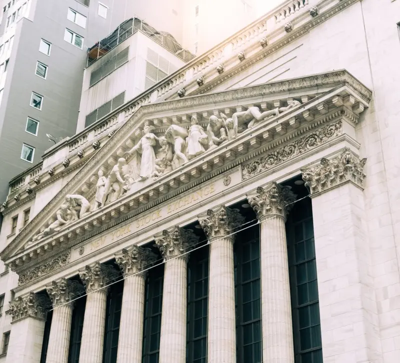 To πρόσφατο sell off στη Wall Street αποτελεί ένδειξη «υγιούς αγοράς», σύμφωνα με αναλυτές