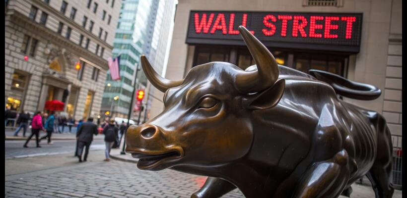 Wall Street: Ιστορικό ρεκόρ μπόνους $49,2 δισ. το 2025 παρά την αβεβαιότητα