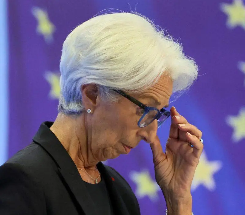 ΕΚΤ: «Γεράκια» και «περιστέρια» συντάσσονται στη γραμμή αύξησης των επιτοκίων