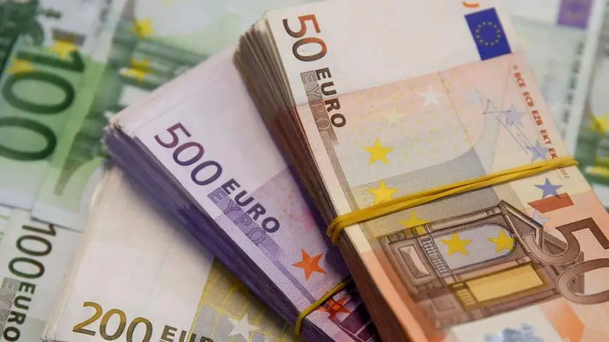 Σε νέο χαμηλό επίπεδο έφτασαν τα δάνεια στην Κύπρο
