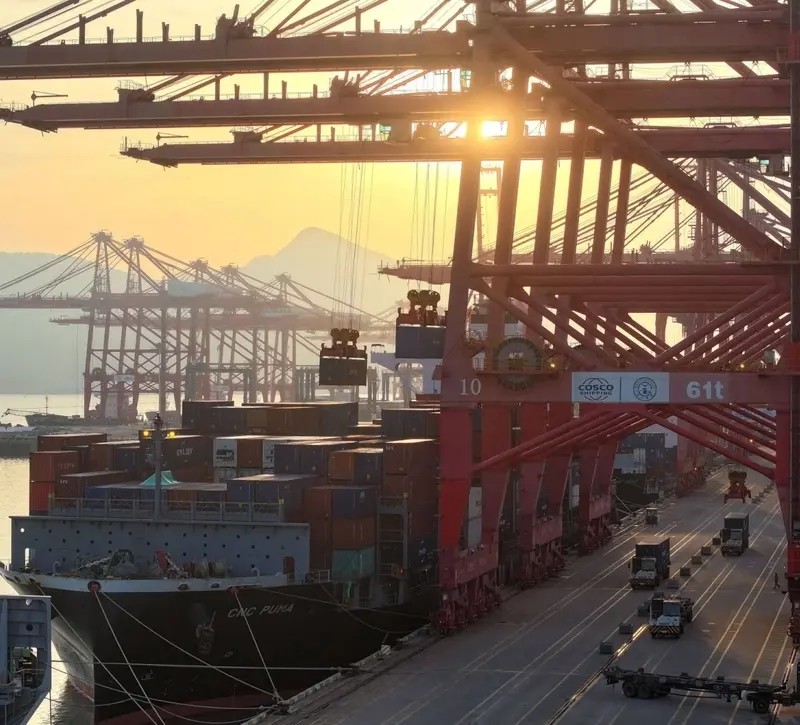 Κίνα: Η ΑΙ εκτοξεύει τις εισαγωγές και αλλάζει τις εκτιμήσεις για την οικονομία