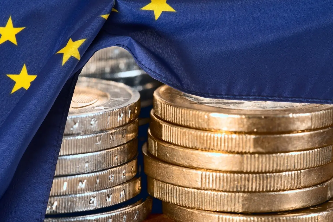Ευρωζώνη: Νέες πληθωριστικές πιέσεις βλέπουν οι επιχειρήσεις λόγω πολέμου στο Ιράν