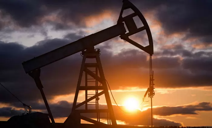 Πετρέλαιο: Βουτιά άνω του 5% καθώς ΗΠΑ και Ιράν πάτησαν «παύση» – Τι περιμένουμε