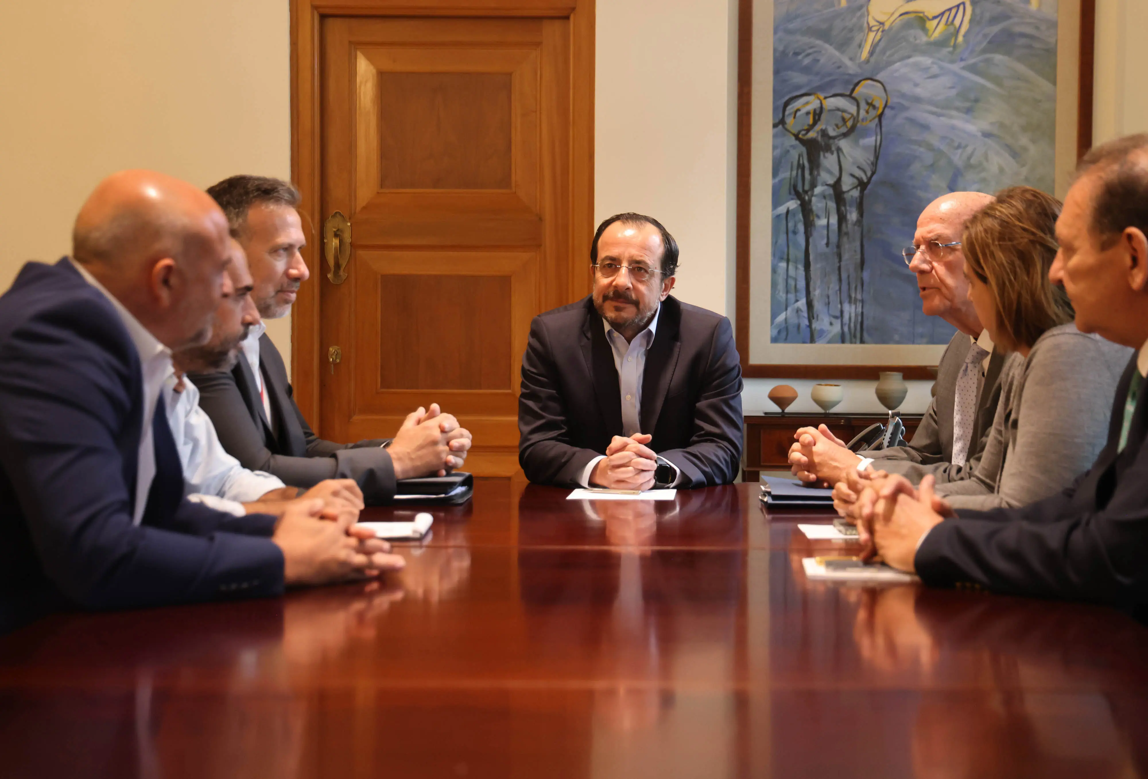 Βελτιωμένη η πρόταση για τους ωρομίσθιους, λέει ο ΥΠΟΙΚ - Η μπάλα τώρα στους εργαζομένους