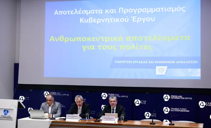 Μουσιούττας: Αύξηση συντάξεων στο μέγιστο δυνατό χωρίς να επηρεαστεί το ΤΚΑ