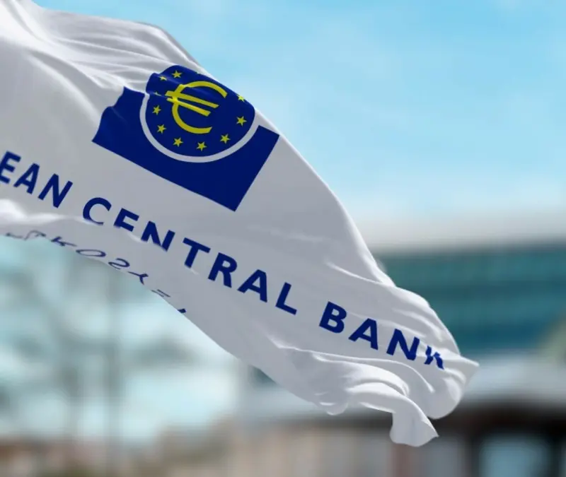 ΕΚΤ: Γιατί η Φρανκφούρτη δεν βιάζεται ακόμη να αυξήσει τα επιτόκια