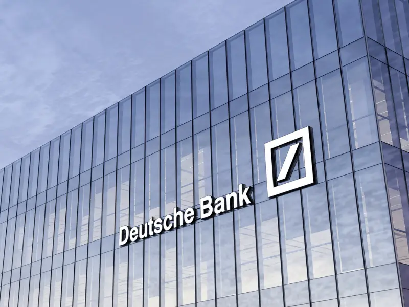 Ξεπέρασε τις εκτιμήσεις η Deutsche Bank στο πρώτο τρίμηνο