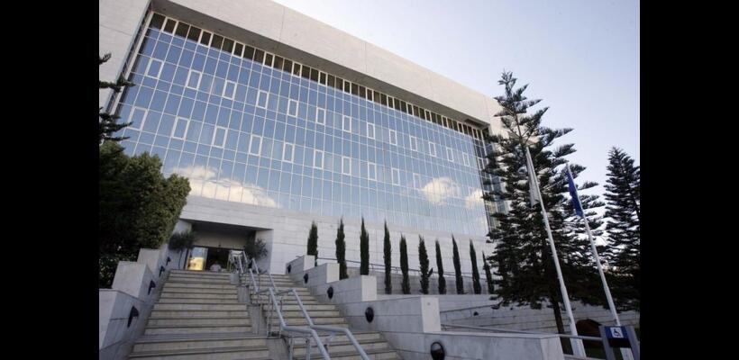 Η ΚΤΚ κρατά αμετάβλητο το κεφαλαιακό «μαξιλάρι» των τραπεζών
