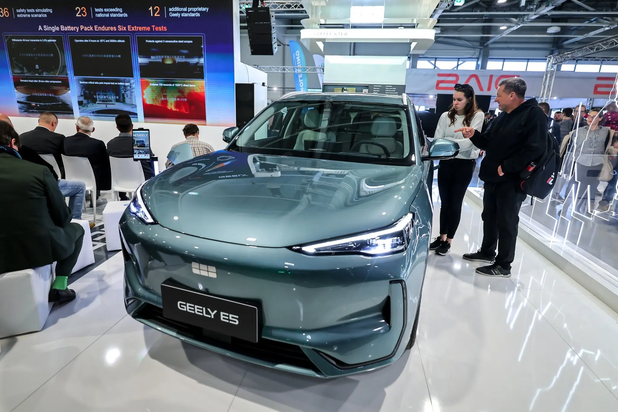 Geely: Βουτιά 27% στα κέρδη της κινεζικής αυτοκινητοβιομηχανίας