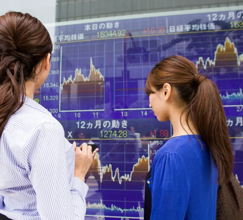 Μεικτά πρόσημα στην Ασία στον απόηχο της απόφασης των ΗΑΕ για αποχώρηση από τον ΟΠΕΚ