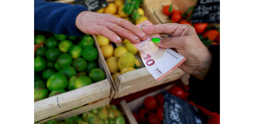 Ευρωζώνη: Ανησυχία των καταναλωτών για τον πληθωρισμό λόγω του πολέμου στη Μ. Ανατολή