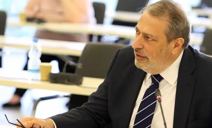 «Μαύρο βαν»: Απορρίπτει ισχυρισμούς για παρεμπόδιση έρευνας κατά Σ. Αγγελίδη ο Γ. Εισαγγελέας
