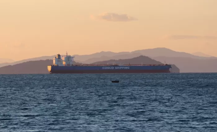 Σαουδική Αραβία: Επιδιώκει τον σχηματισμό διεθνούς συμμαχίας για την προστασία της ναυσιπλοΐας στην Ερυθρά θάλασσα