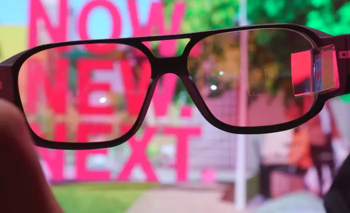 FT: Αυτά είναι τα gadgets που έκλεψαν την παράσταση στη Βαρκελώνη (vid)