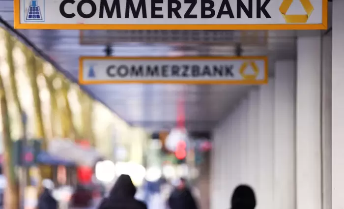 Commerzbank: Συνομιλίες με την UniCredit ανακοίνωσε η Όρλοπ ενόψει της εξαγοράς