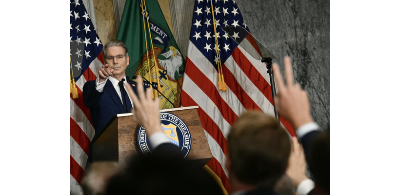 Ο Μπέσεντ ανοίγει μέτωπο με την Κίνα – Ζητεί επανεξέταση των εμπορικών σχέσεων