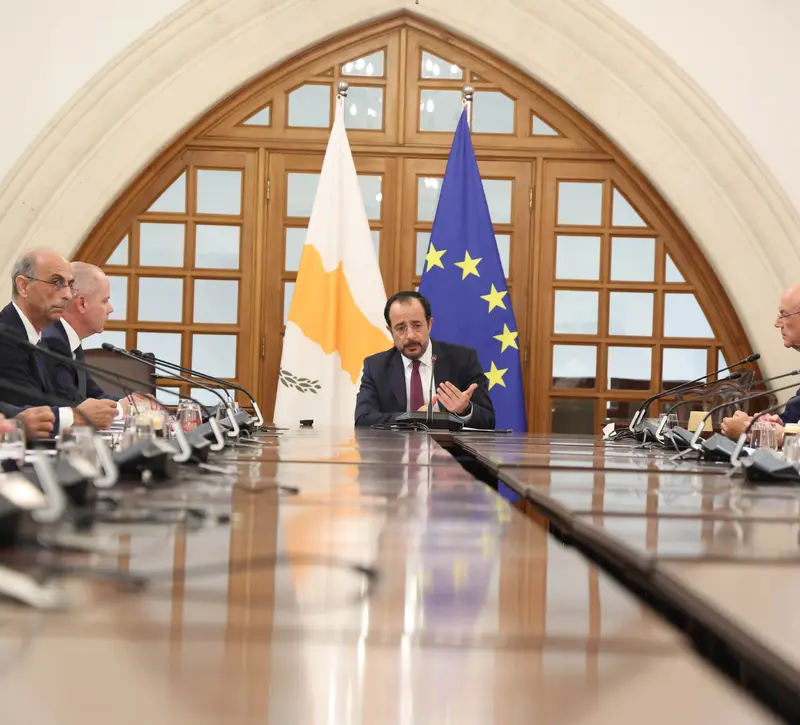 Διττός ο στόχος της συνταξιοδοτικής μεταρρύθμισης είπε ο ΠτΔ καλωσορίζοντας την ΟΕΒ