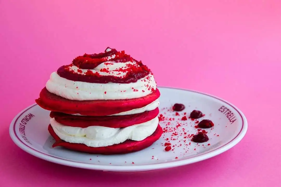 Ανοίγει τρίτο Estrella στην Κύπρο