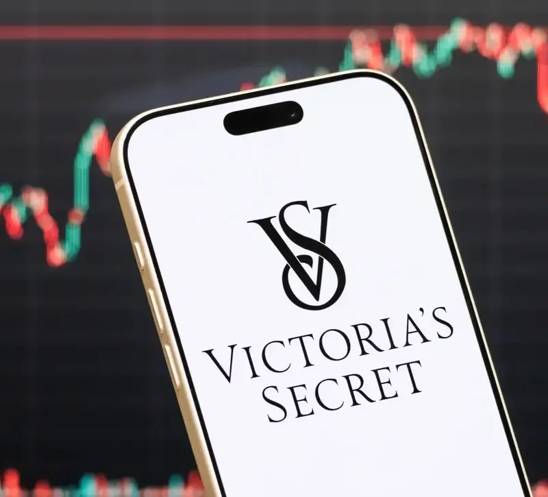 Victoria’s Secret: Ιστορικό άλμα +47% για τη μετοχή – Εκτόξευση κερδών και ολική επαναφορά