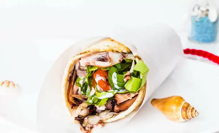 Γύρος με θαλασσινά για πρώτη φορά στην Κύπρο