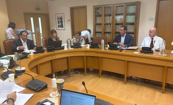Επί τάπητος το ΜΟΤ κτιρίων στη συζήτηση για επικίνδυνες οικοδομές στην Επ. Εσωτερικών
