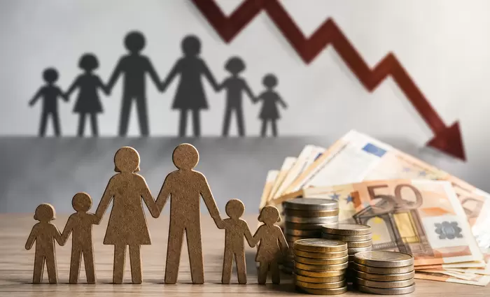 €80 εκατ. λιγότερη στήριξη στις οικογένειες από το 2012, λένε οι πολύτεκνοι - Μειώθηκαν κατά 70% οι δικαιούχοι