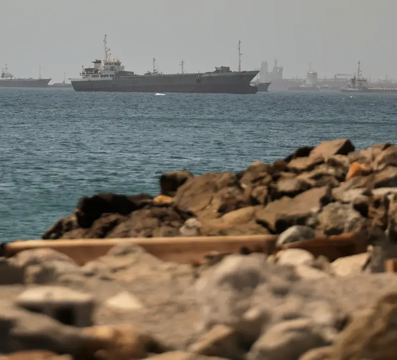 Ορμούζ: Οι πέντε όροι της προσωρινής συμφωνίας για τα Στενά