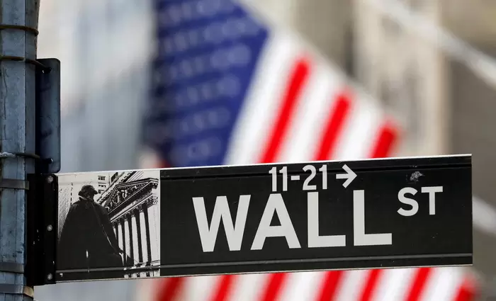Wall Street: Τα υψηλά επιτόκια «φρενάρουν» το ράλι – Στο επίκεντρο Fed και εταιρικά μεγέθη