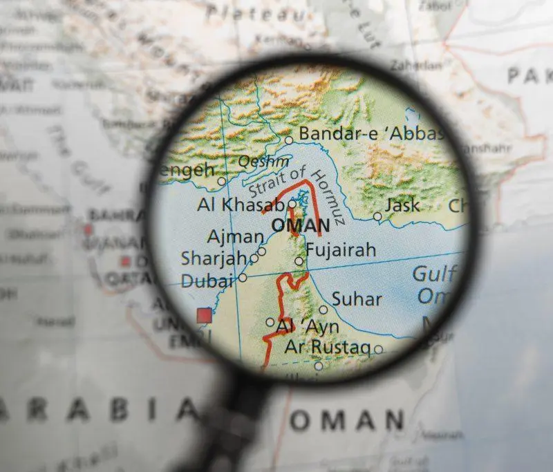 Στενά του Ορμούζ: Η άρνηση των Ευρωπαίων να μπουν σε έναν ξένο πόλεμο και οι στόχοι των ΗΠΑ