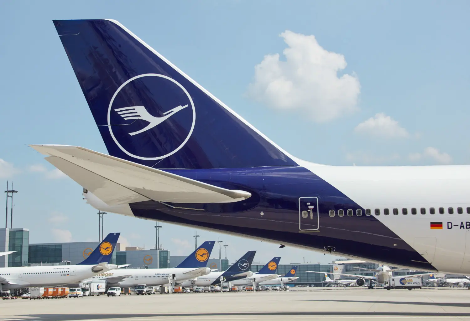 H Lufthansa «ταρακούνησε» την αγορά ανακοινώνοντας μεγάλες ζημιές