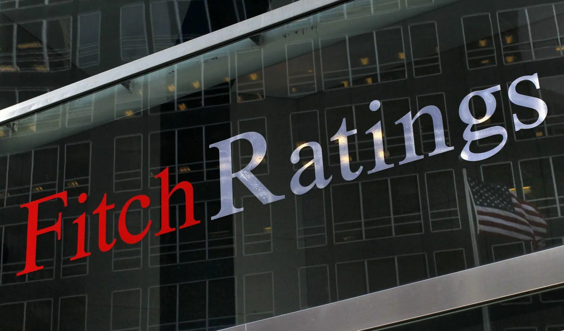 Ο Fitch αναβάθμισε την Κύπρο στην επενδυτική βαθμίδα