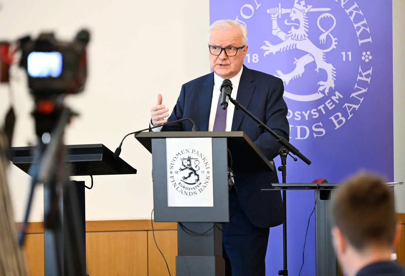 Καμπανάκι Όλι Ρεν: Το ενεργειακό σοκ δεν έχει αγγίξει ακόμα τους μισθούς – Οι μεγάλοι φόβοι για την Ευρωζώνη