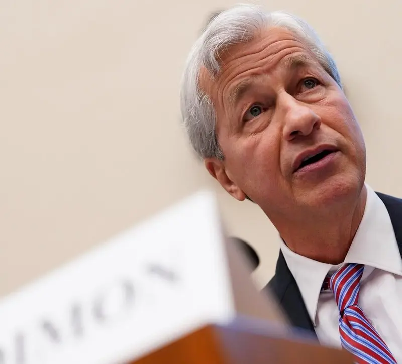 Οι μεγαλύτερες προκλήσεις για τον Τζέιμι Ντάιμον: Πόλεμοι, πληθωρισμός και AΙ