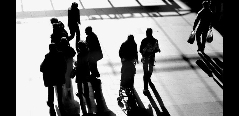 Διψήφια αύξηση στην ανεργία τον Απρίλιο - Στο +10, 4% οι εγγεγραμμένοι άνεργοι