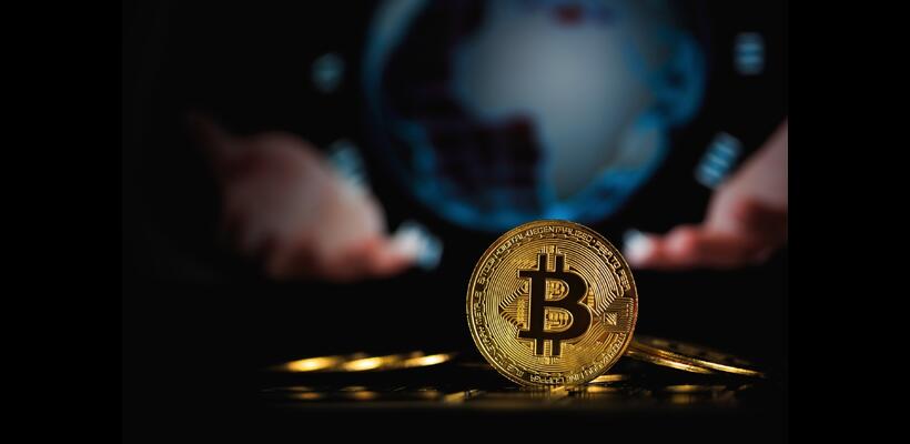 Ανεβαίνει το Bitcoin προς τα $70.000 παρά τις απειλές Τραμπ ότι θα διαλύσει το Ιράν