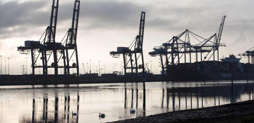 Σημάδια ανάκαμψης: Μείωση εμπορικού ελλείμματος κατά 3,97% το 2024