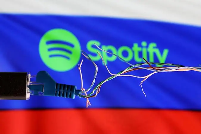 Το Spotify αναστέλλει την λειτουργία του στη Ρωσία