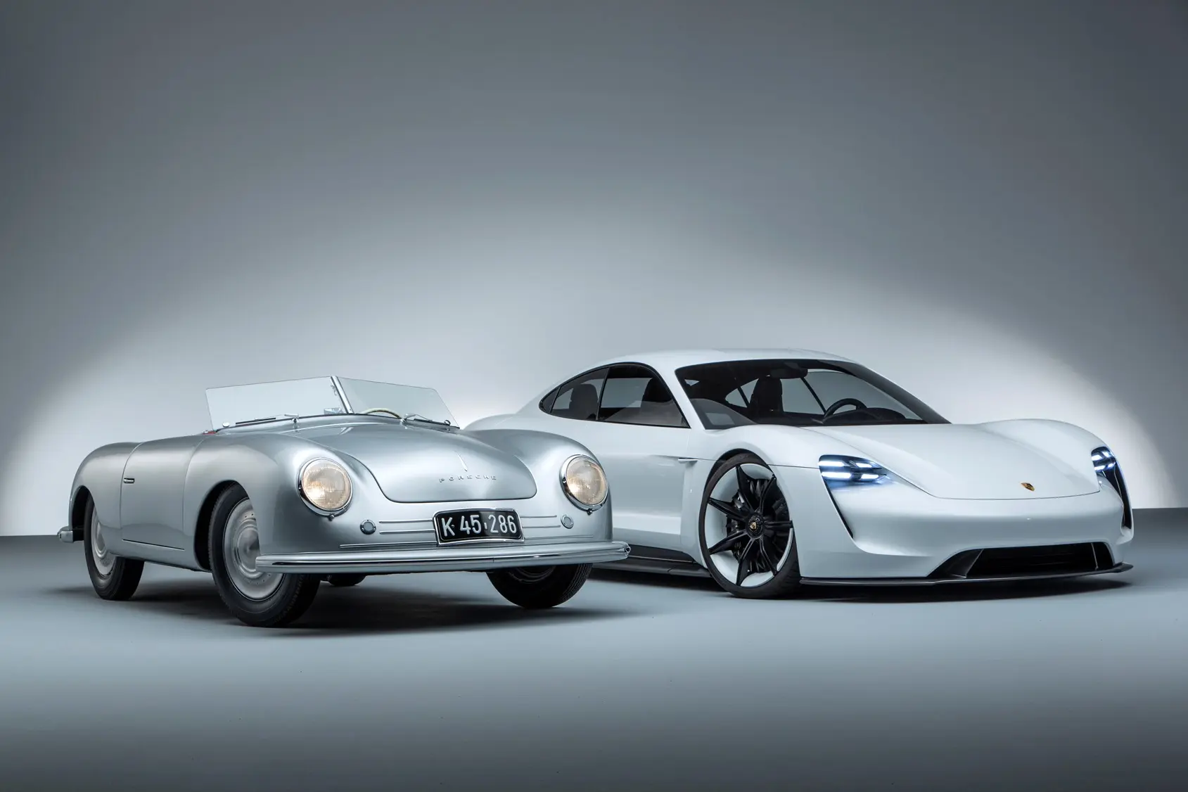 H Porsche γιορτάζει 70 χρόνια στην κατασκευή σπορ αυτοκινήτων