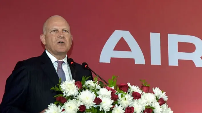 Γιατί παραιτήθηκε ο CEO της Air India που την οδήγησε στην κορυφή