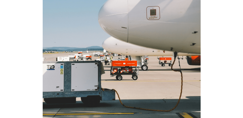 IATA: Θετική η εκεχειρία αλλά οι τιμές των αεροπορικών εισιτηρίων θα παραμείνουν υψηλές